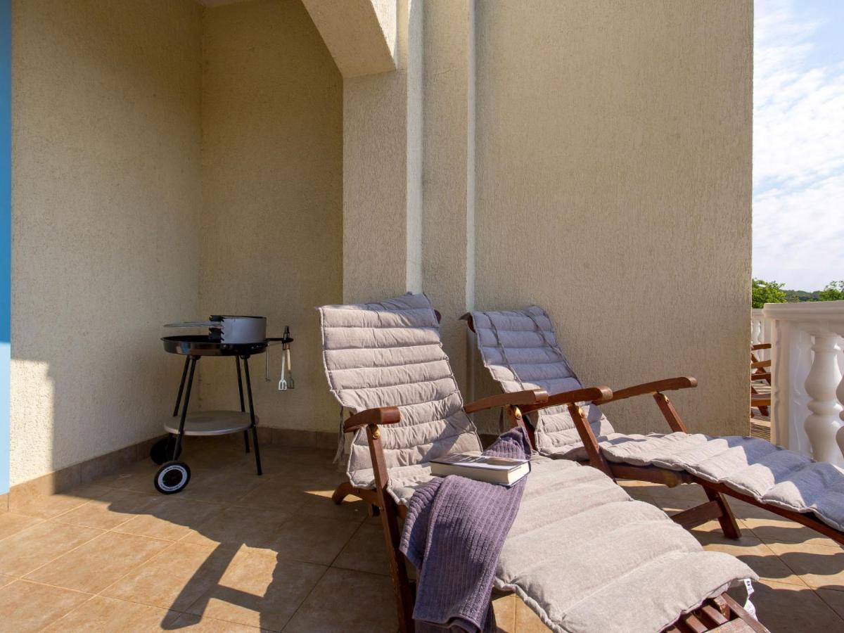 Holiday Home Casa Albertina-2 By Interhome Martina Εξωτερικό φωτογραφία